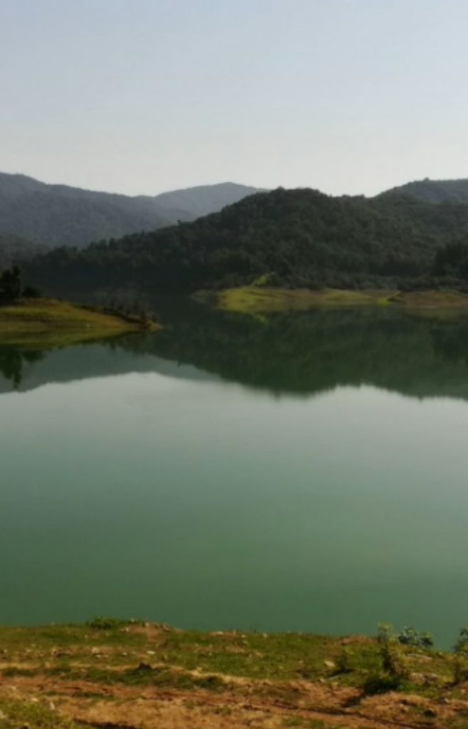 The sound track is a part of " The four Agreements " book in Persian. The pictu 1 The sound track is a part of " The four Agreements " book in Persian. The pictu 1