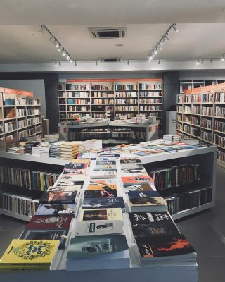 I just found my heaven
A bookstore is a world which is full of culture
.
.
.
.