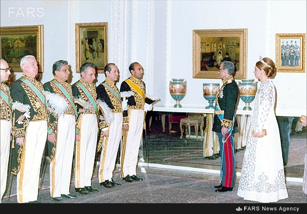 کتاب یادداشت های علم (دوره 7 جلدی)